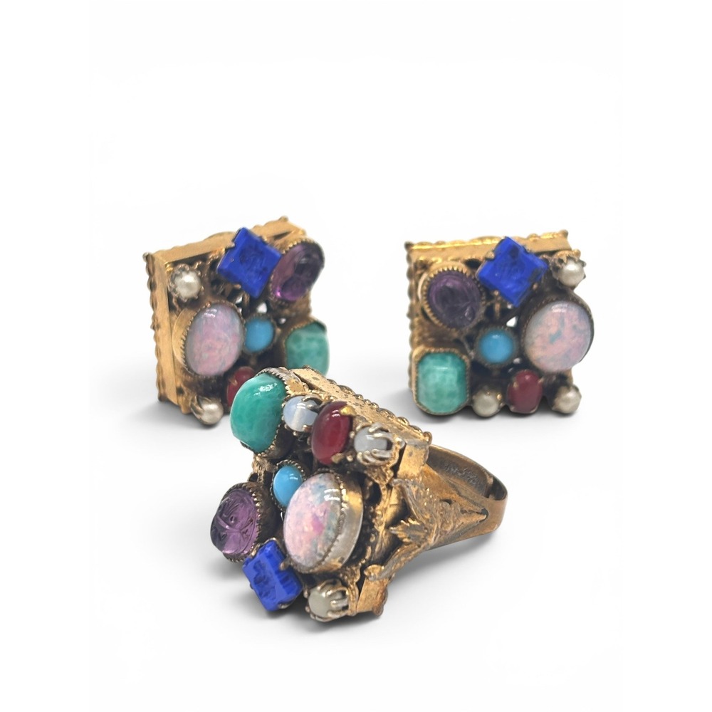 VTG Renaissance Victorian Ring and Earring Set Scarab & Peking Glass Cabochons